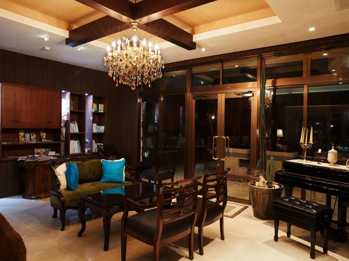 אונה La Casa Panacea Okinawa Resort מראה חיצוני תמונה