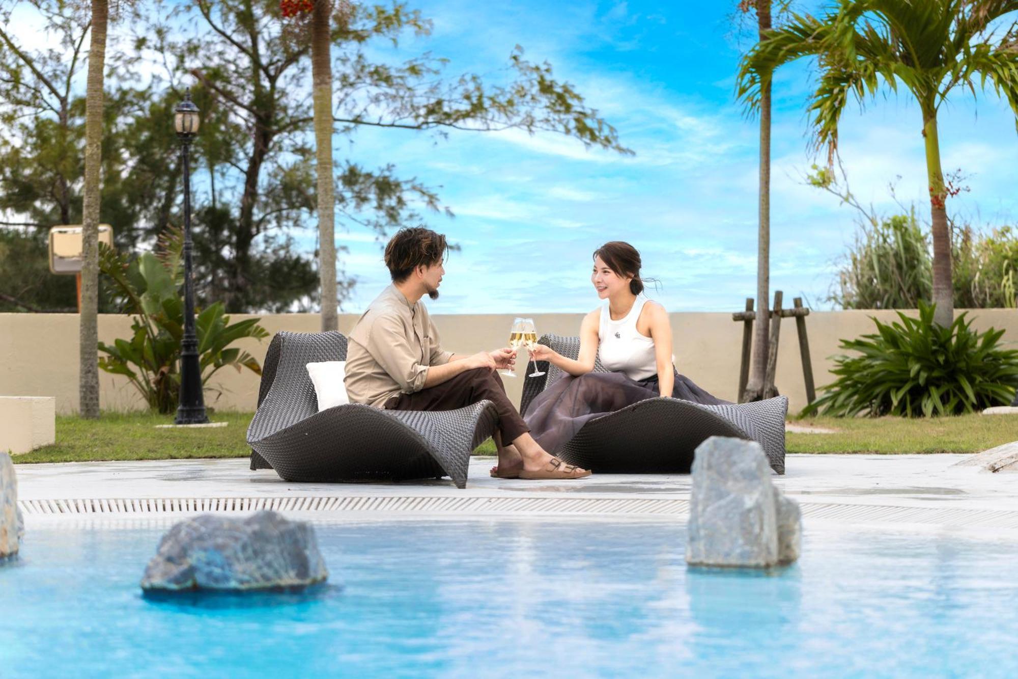 אונה La Casa Panacea Okinawa Resort מראה חיצוני תמונה